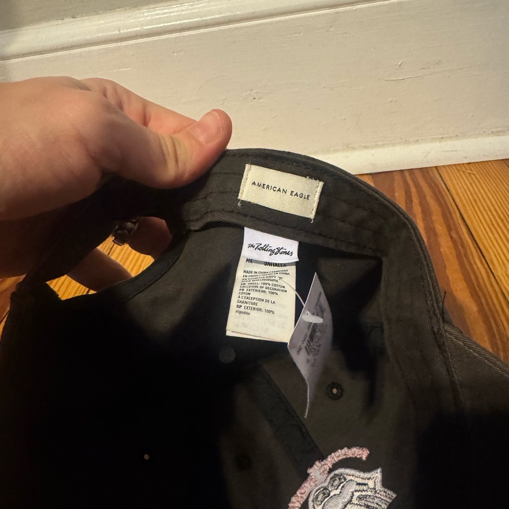 American Eagle Outfitters Black Rolling Stones Baseball Cap - Picture 5 of 5
